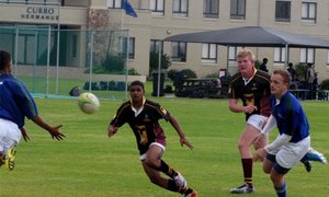 Academia vee sportveld met Curro